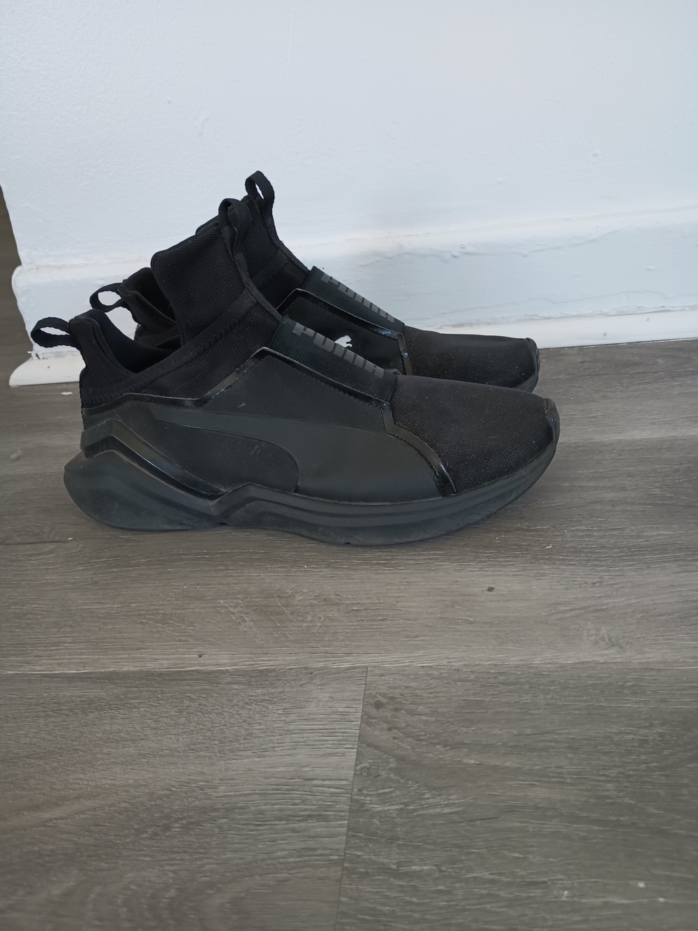 Puma Women's Shoes Size 8